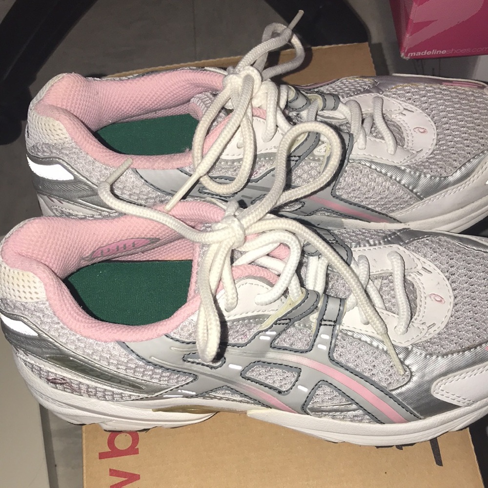 ASICS Running Shoes